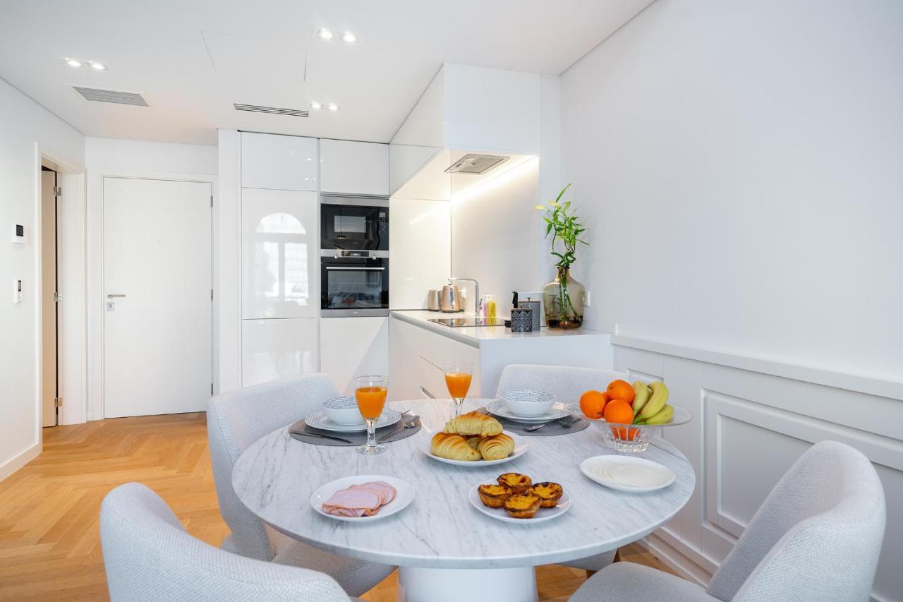 Lejlighed Whome | The Boulevard Prime Location & Timeless Luxury *